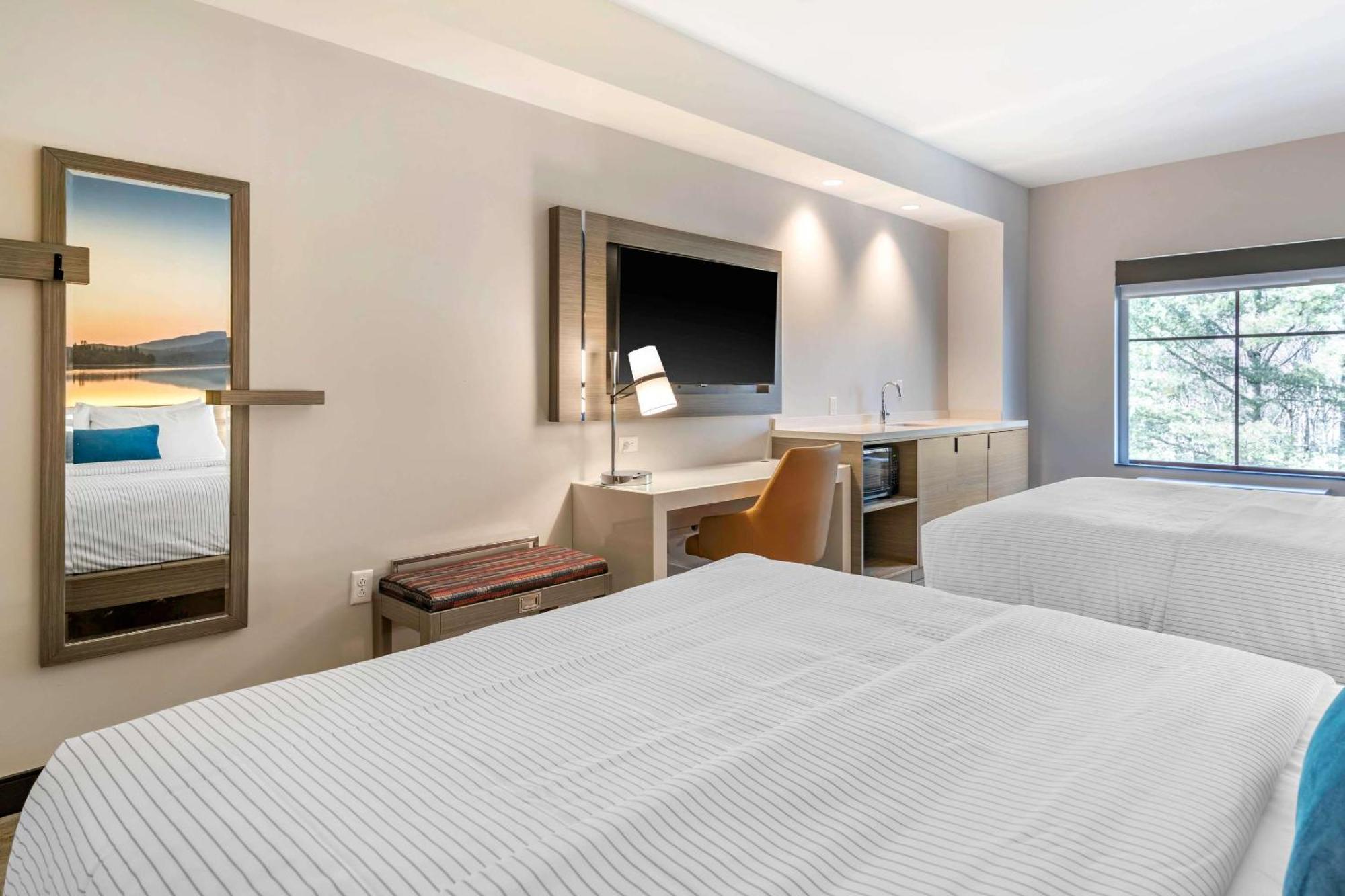 Cambria Hotel Lake Placid - Lakeside Resort Dış mekan fotoğraf