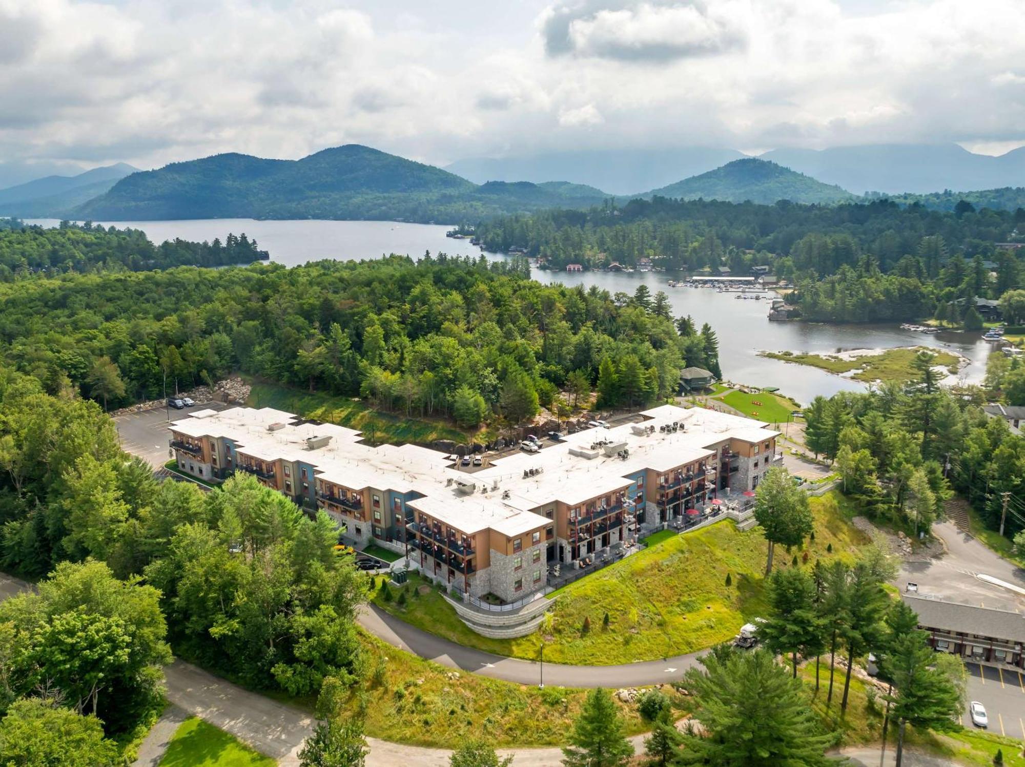 Cambria Hotel Lake Placid - Lakeside Resort Dış mekan fotoğraf