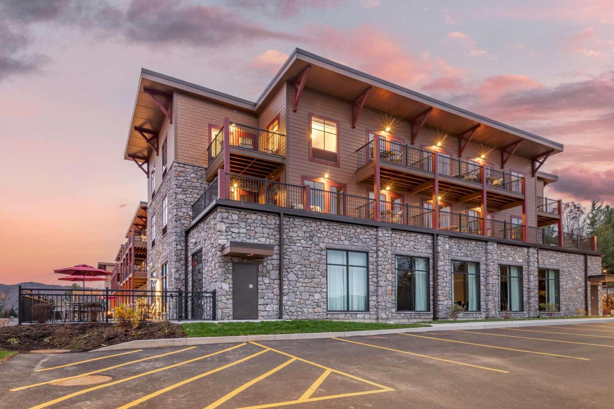 Cambria Hotel Lake Placid - Lakeside Resort Dış mekan fotoğraf