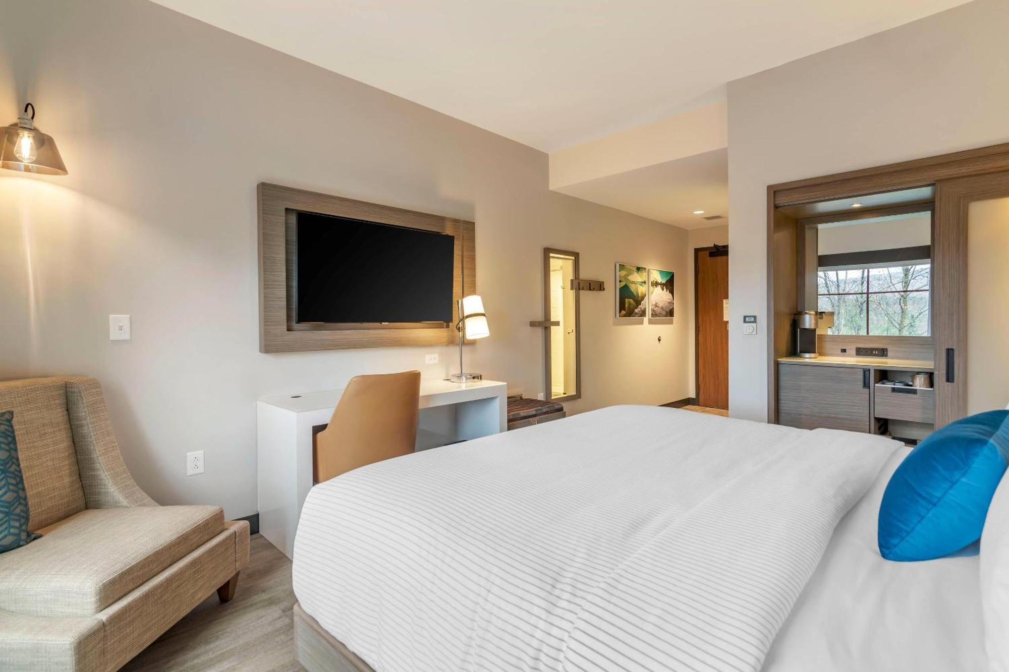 Cambria Hotel Lake Placid - Lakeside Resort Dış mekan fotoğraf